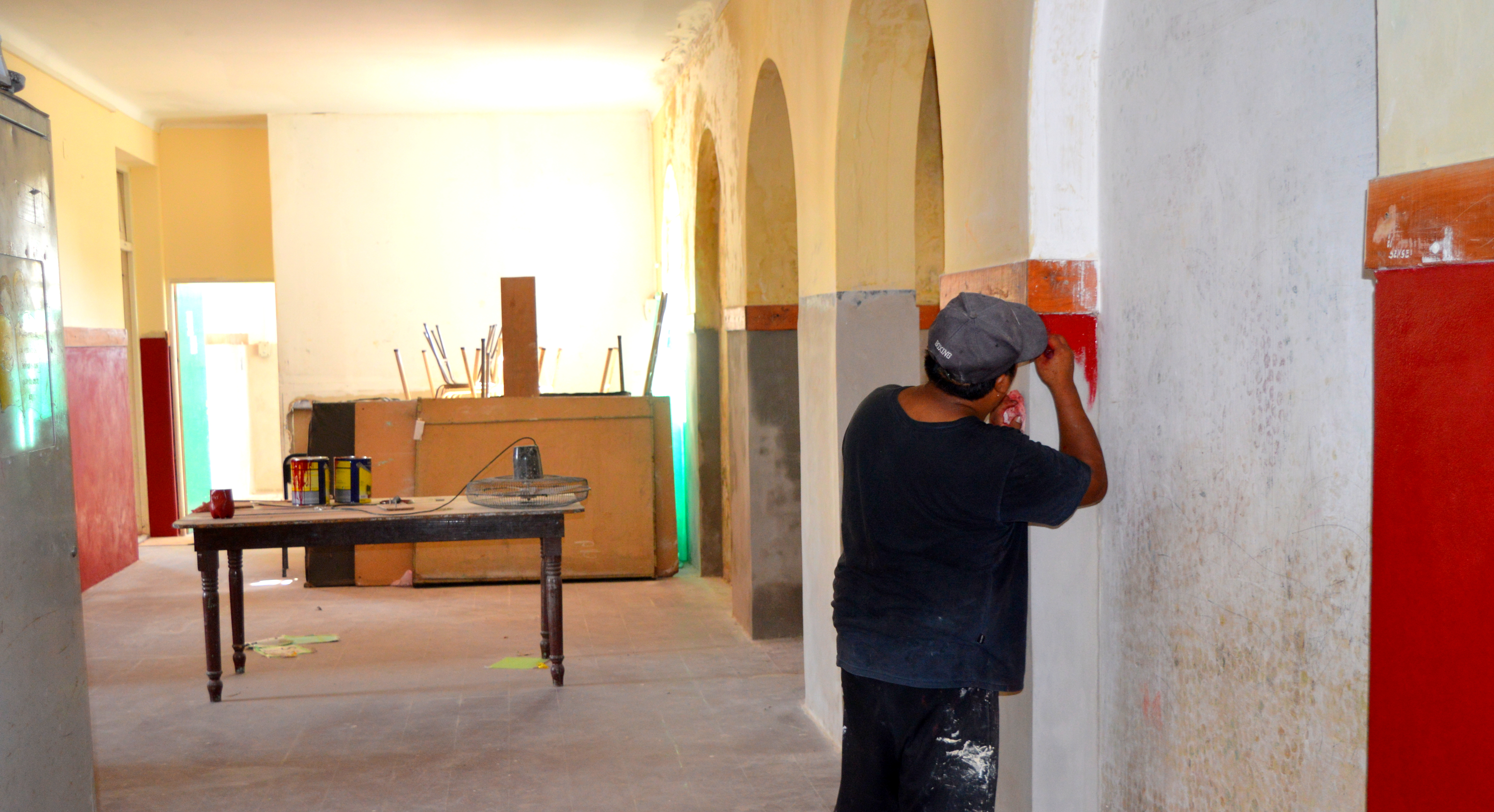 En la cuenta regresiva del comienzo del ciclo lectivo 2019, se intensifican los trabajos de refacción en el edificio de la Escuela Primaria Nº 7.