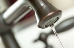 Baja presión por reparaciones en pozos de agua potable