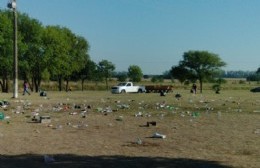 Enojo de los vecinos por la suciedad en las calles tras las fiestas