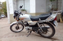 Dos caídas en moto terminaron con un joven hospitalizado