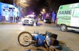 Delivery en moto resultó herido tras chocar contra una camioneta