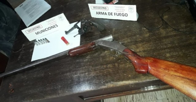 Allanamiento y secuestro de armas en una vivienda de Ruta 191