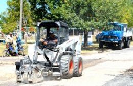 Comenzaron las tareas de repavimentación en calle Chaco