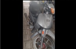 Le robaron la moto y la encontraron horas después