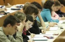 Becas Universitarias y Terciarias: apertura de inscripciones